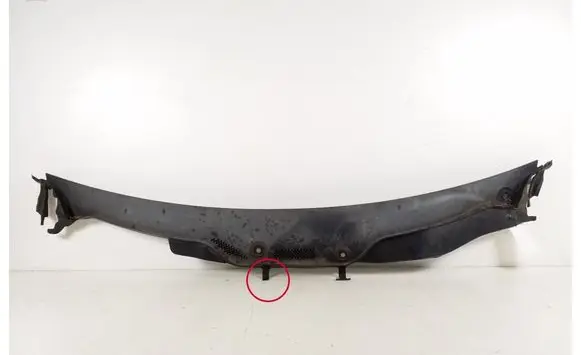 Mercedes-Benz ML W164 Wiper trim A1648300228