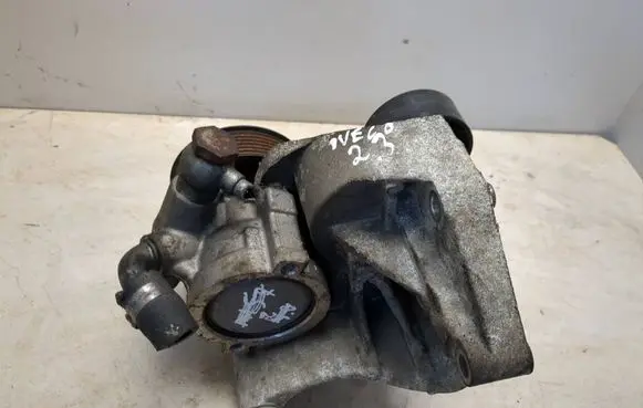 Iveco Daily 3rd gen Power steering pump 26115970 504238603