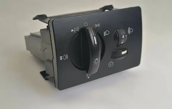 Ford Focus C-MAX Light switch 7M5T13A024AA 04069700