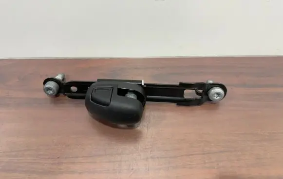 Chrysler Pacifica Seat belt adjustment rail 5LA64DX9AB 34203578A