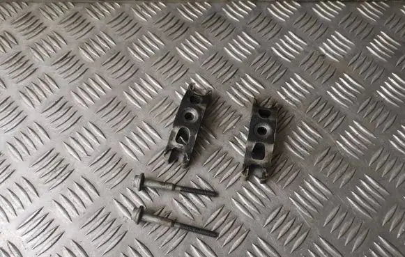 Skoda Octavia Mk2 (1Z) Fuel Injector clamp holder