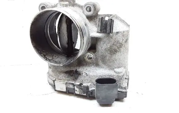 Volvo XC70 Throttle valve 8692720 0281002701
