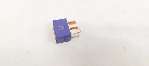 Toyota Aygo AB10 Other relay 2830028010 1567002300