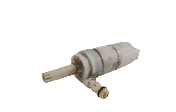 Volvo XC90 Windscreen/windshield washer pump 30663273