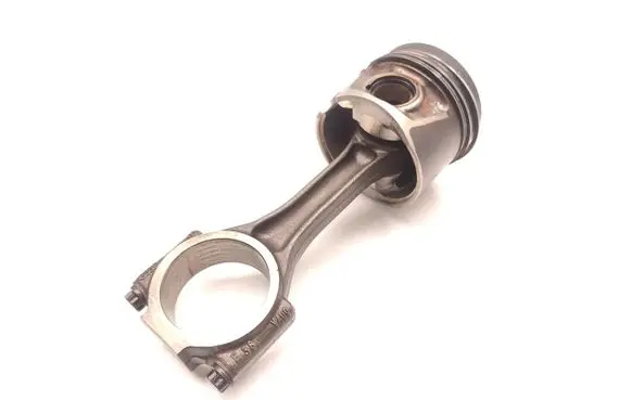 Volkswagen Tiguan Piston with connecting rod CBAB