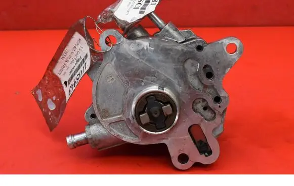 Volkswagen Golf Plus Vacuum pump 03G145209