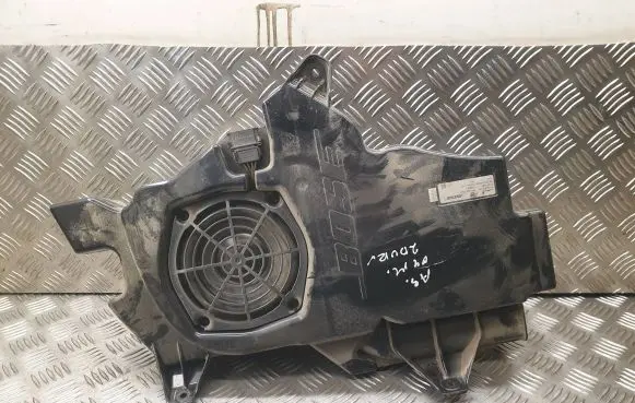 Audi A3 S3 8P Subwoofer speaker 8P3035382A 449081