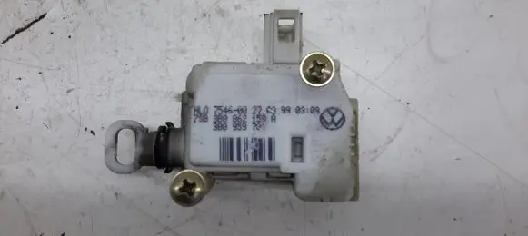 Audi A6 S6 C5 4B Central locking motor 3B0862159A 3B0959791