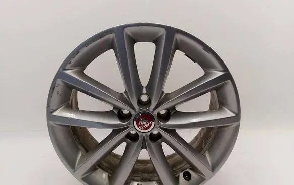Jaguar F-Pace R18 alloy rim HK831007CA