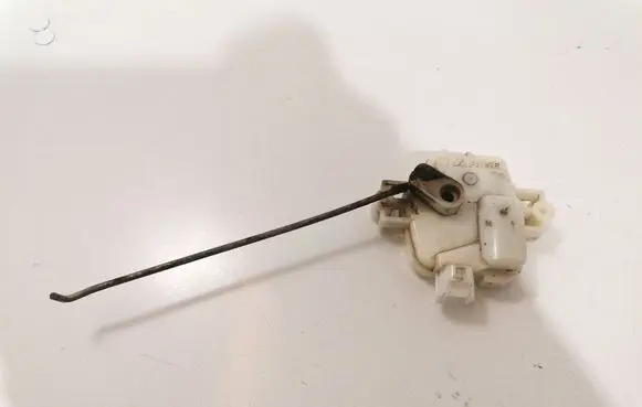 Mitsubishi Pajero Pinin Tailgate boot lock/latch motor MR335711