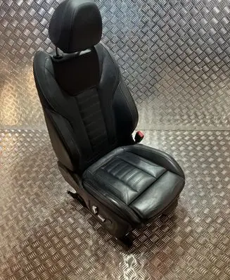 BMW X3 G01 Front passenger seat TM26261