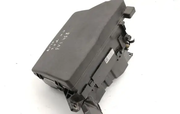 Toyota Avensis T270 Fuse box set