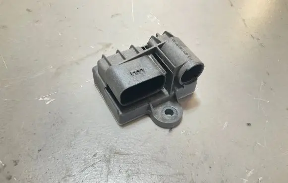 Glow plug pre-heat relay
