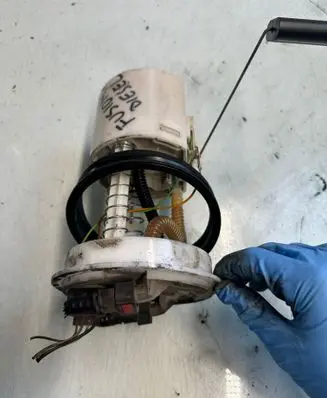 Ford Fusion In-tank fuel pump 2S619275AG