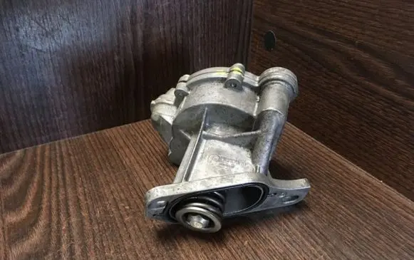 Volkswagen Crafter Vacuum pump 074145100 722300190