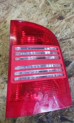 Skoda Octavia Mk1 (1U) Rear/tail lights 1U9945096B