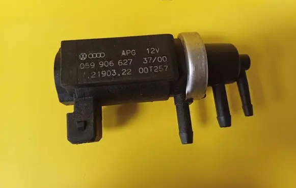 Audi A6 S6 C4 4A Turbo solenoid valve 059906627 72190322