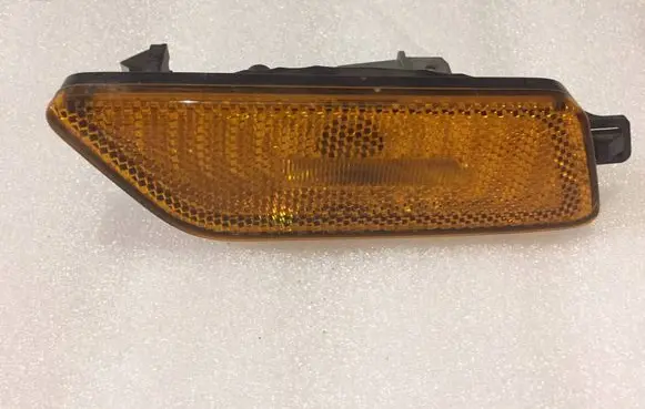 Porsche Macan (95B) Front reflector 95B945120