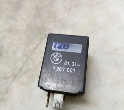 BMW 3 E30 Other relay 61311367001 4DB00875027 TBB73D0T