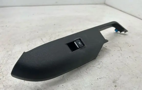 Ford Mustang VI Electric window control switch FR3B14528A T19883S840F