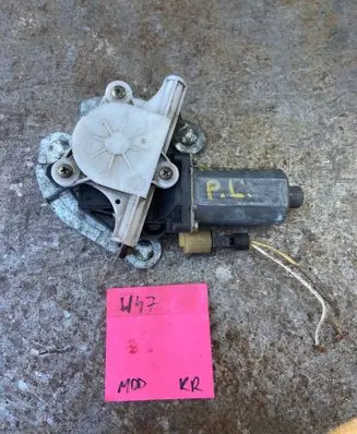 Renault Megane I Front door window regulator motor 
