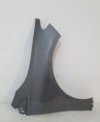 Mercedes-Benz B W245 Fender