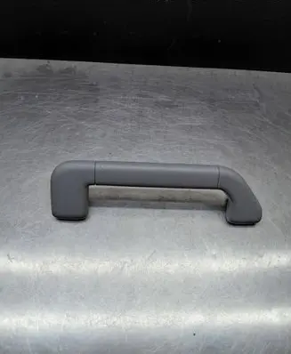 Porsche Cayenne (9PA) Front interior roof grab handle 7L0857608A 7L0857607A