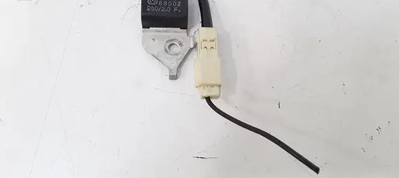 Toyota Avensis T250 Aerial antenna filter 