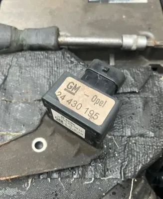 Opel Vectra C Sensor 24430195 0302041400 004455008000