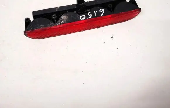 Audi A4 S4 B5 8D Third/center stoplight 0996400