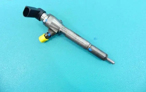 Renault Scenic II - Grand scenic II Fuel injector 8200294788 IMPRK1314092