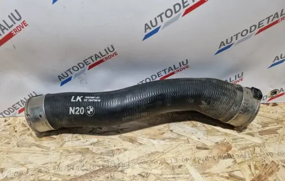 BMW 4 F32 F33 Intercooler hose/pipe 7597591 769759103 15475810