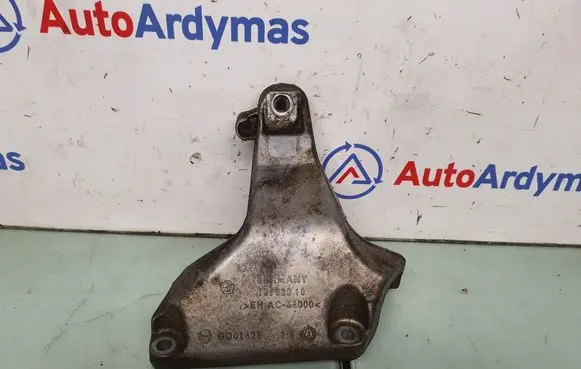 BMW 3 F30 F35 F31 Engine mounting bracket 6857560 22116857560
