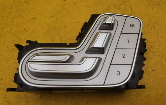 Mercedes-Benz GLE W167 Seat control switch A1679052101
