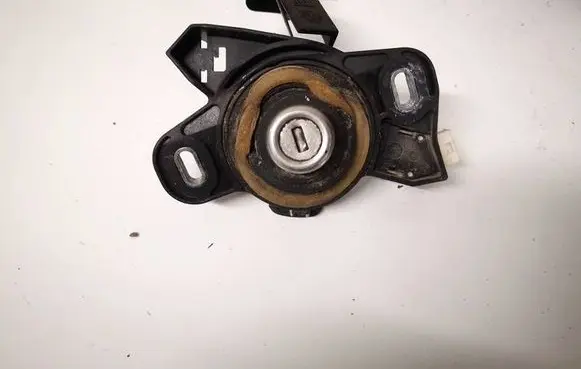 Opel Vectra C Tailgate exterior lock 