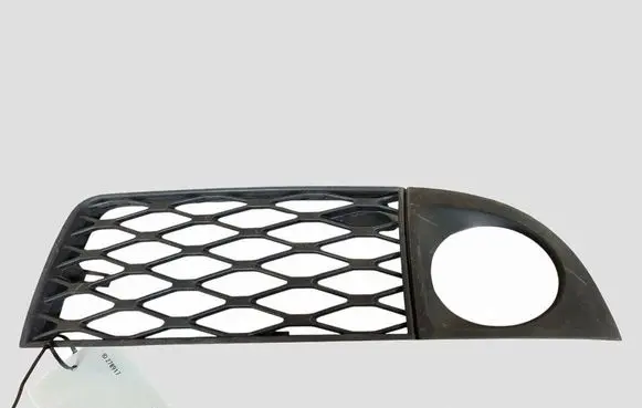 Audi A6 Allroad C5 Front fog light trim/grill 4Z7807682