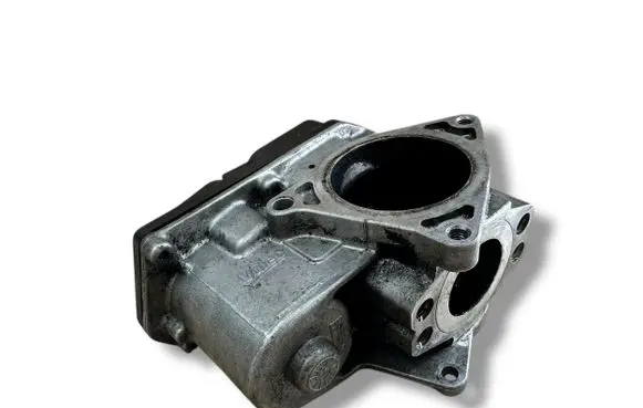 Audi A4 S4 B8 8K Throttle valve VASV29007935 01250124 C2DC2