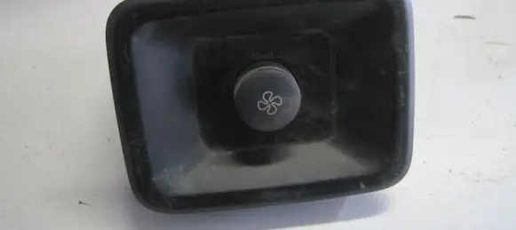 Volvo XC90 Climate control unit 39874280