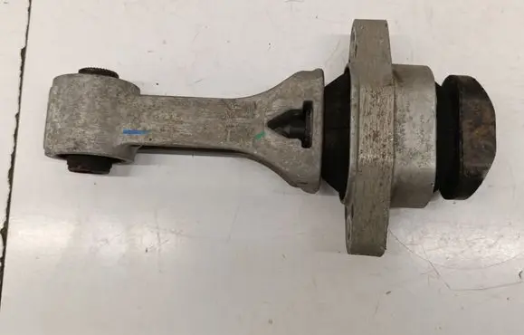 KIA Niro Gearbox mounting bracket