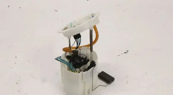 BMW 1 F40 In-tank fuel pump 7301785