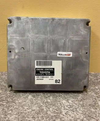 Toyota Avensis T250 Engine control unit/module MB1758008331