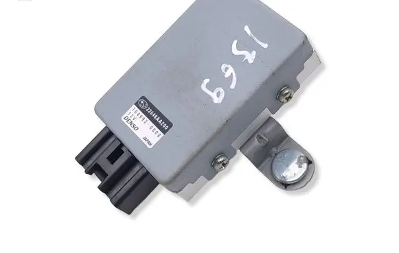 Toyota GT 86 Fuel injection pump control unit/module 22648AA200 1049930800