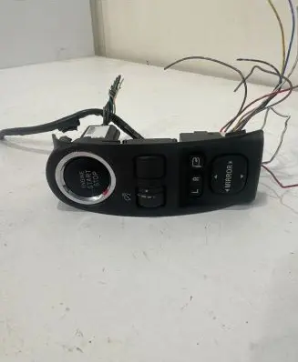 Subaru Levorg Engine start stop button switch 15a8542