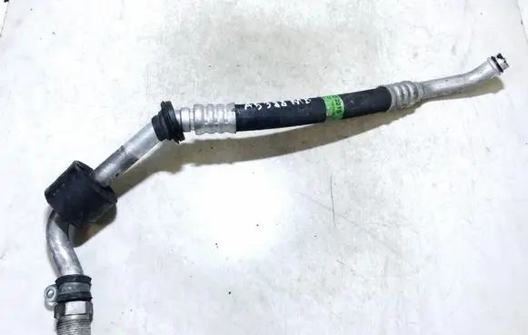 Mercedes-Benz C W202 Air conditioning (A/C) pipe/hose a2028302215