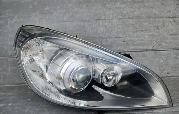 Volvo V60 Headlight/headlamp 31299991 89905476