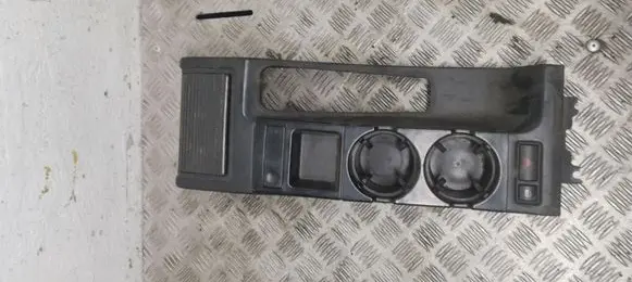 BMW 3 E46 Center console 8230955