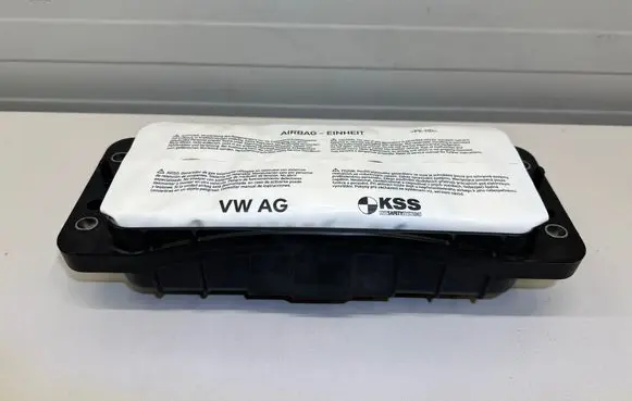 Audi A3 S3 8V Passenger airbag 8v0880204D