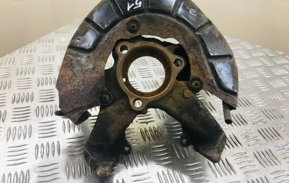 Volkswagen Golf V Front wheel hub spindle knuckle