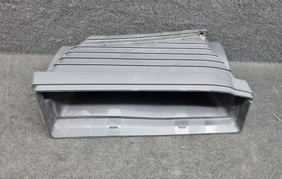 Audi A8 S8 D4 4H Air intake duct part 4H0129627Q 4H0129665B