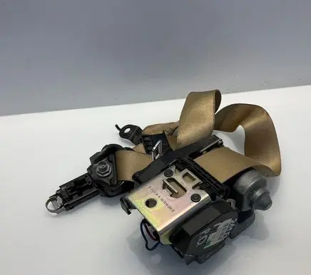 Mercedes-Benz E W211 Front seatbelt 2118604286 040657 A2118604286